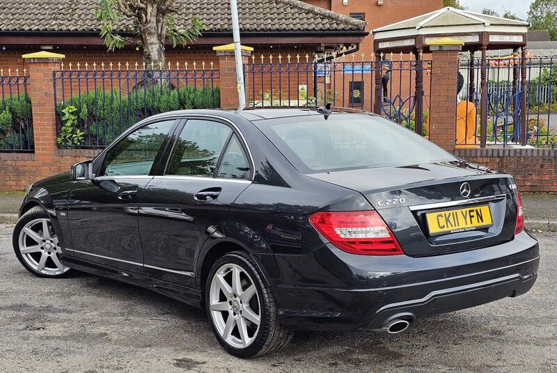 MERCEDES-BENZ C CLASS