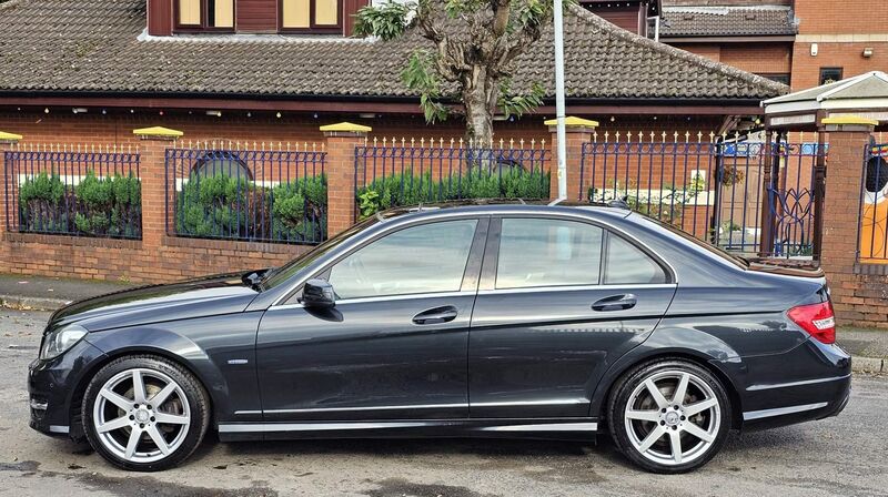 MERCEDES-BENZ C CLASS