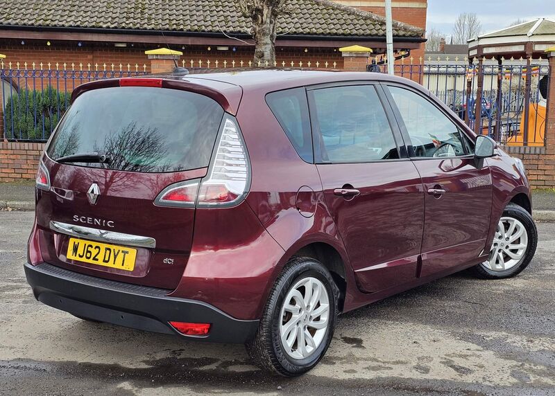 RENAULT SCENIC