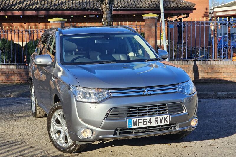 MITSUBISHI OUTLANDER