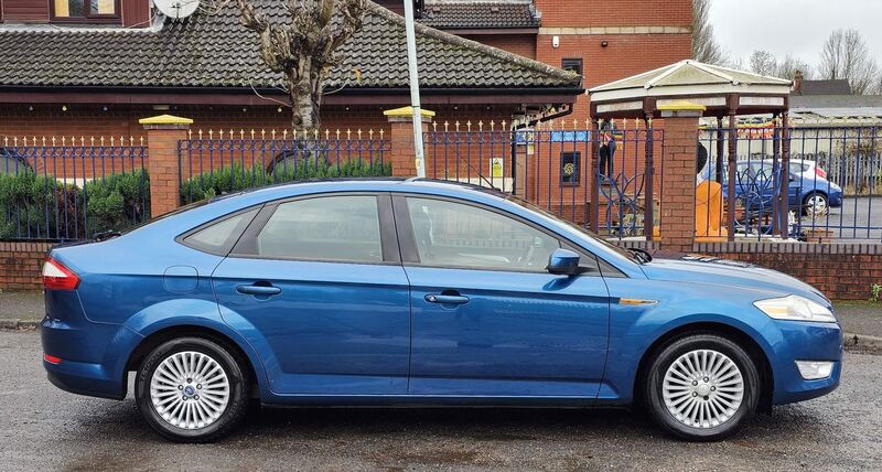 FORD MONDEO