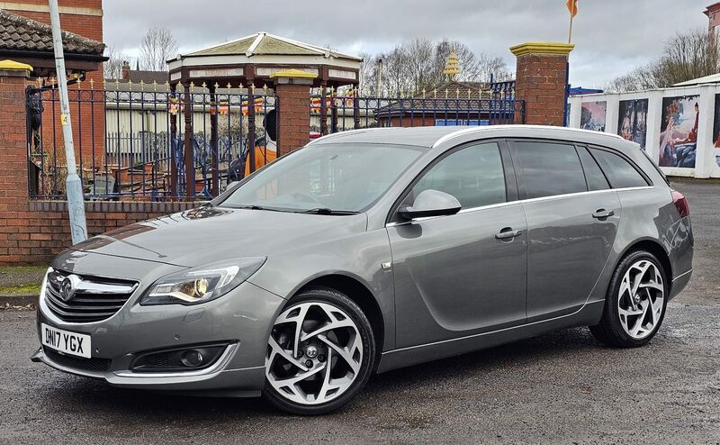 VAUXHALL INSIGNIA