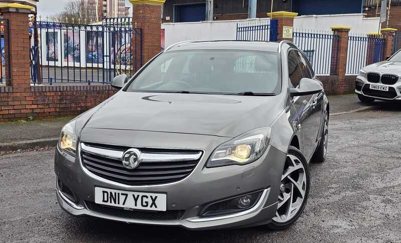 VAUXHALL INSIGNIA