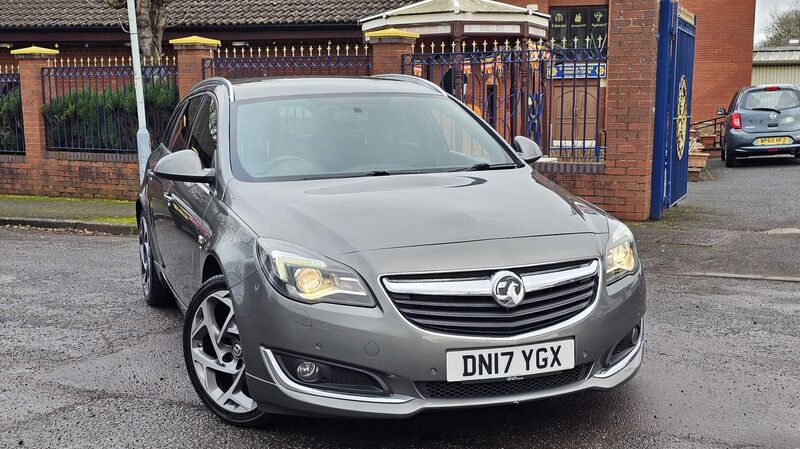 VAUXHALL INSIGNIA