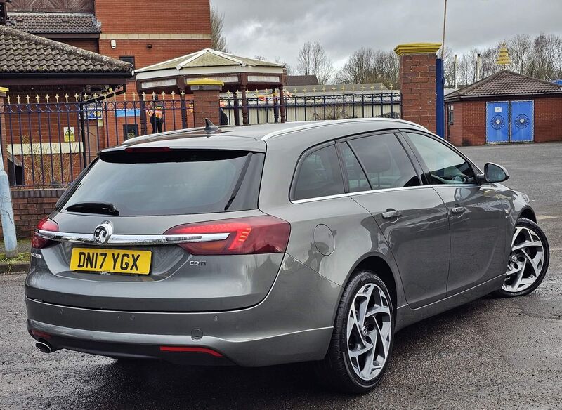 VAUXHALL INSIGNIA