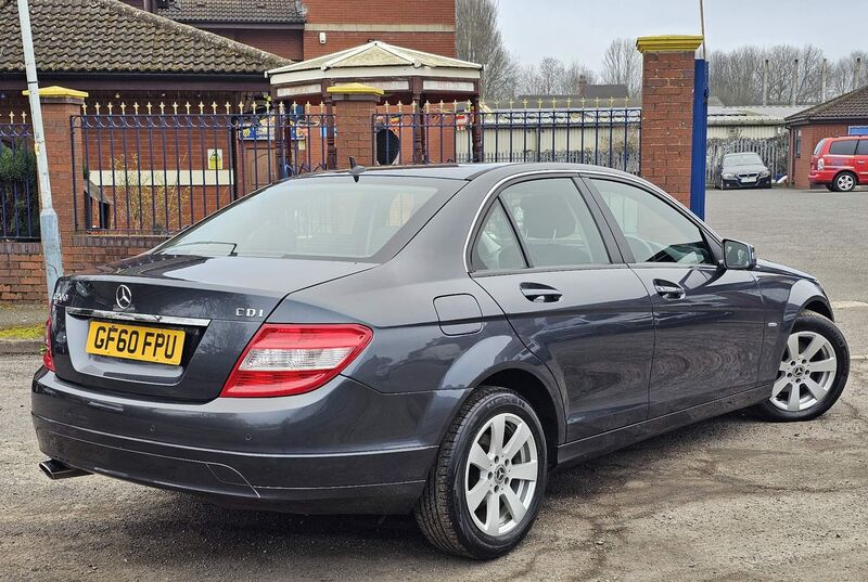 MERCEDES-BENZ C CLASS