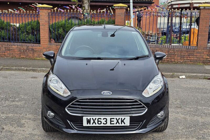 FORD FIESTA