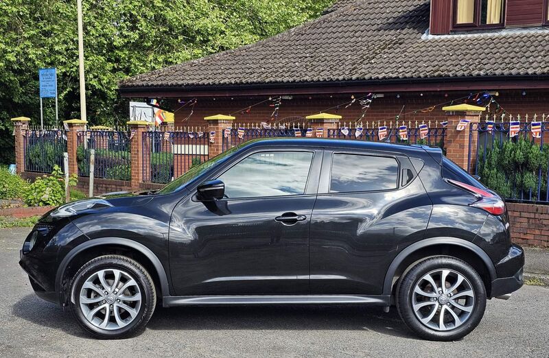 NISSAN JUKE