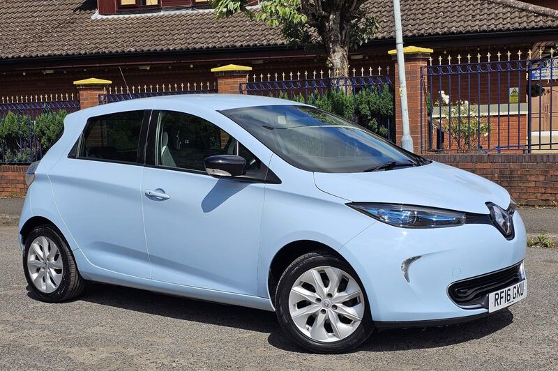 RENAULT ZOE