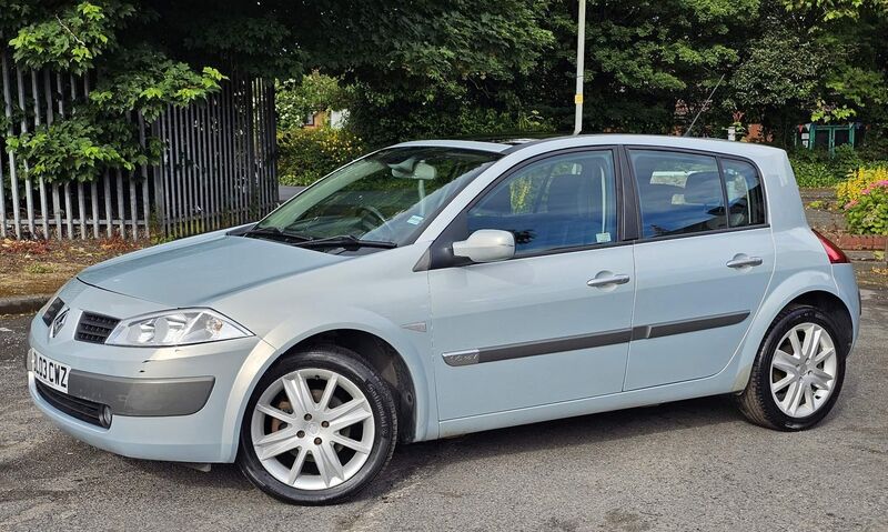 RENAULT MEGANE