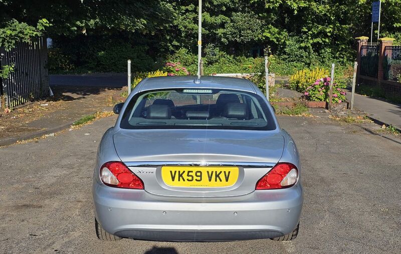 JAGUAR X-TYPE