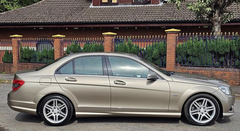 MERCEDES-BENZ C CLASS