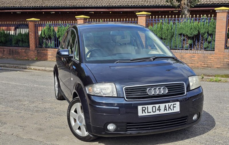 AUDI A2