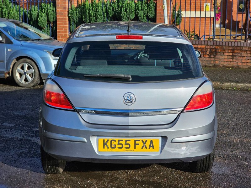 VAUXHALL ASTRA