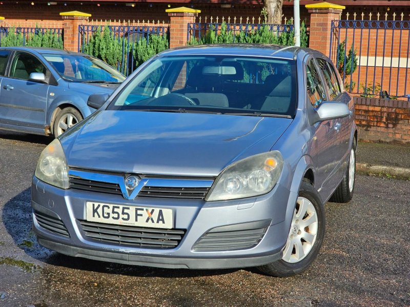 VAUXHALL ASTRA