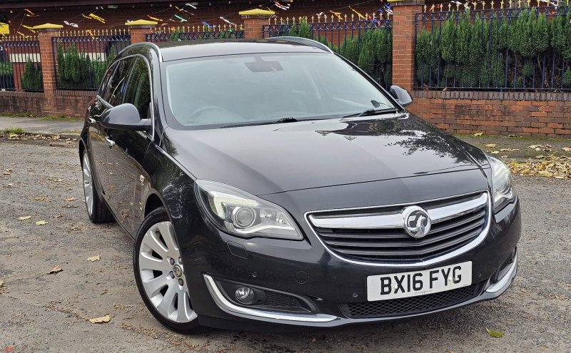 VAUXHALL INSIGNIA