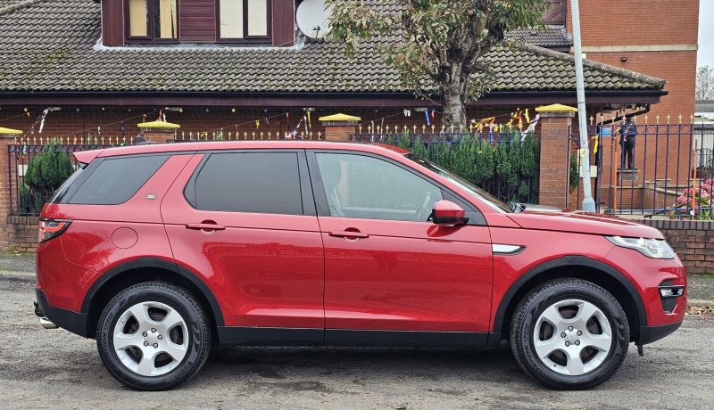 LAND ROVER DISCOVERY SPORT