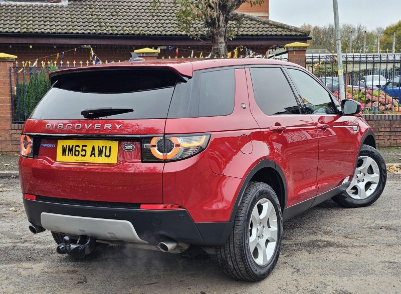 LAND ROVER DISCOVERY SPORT