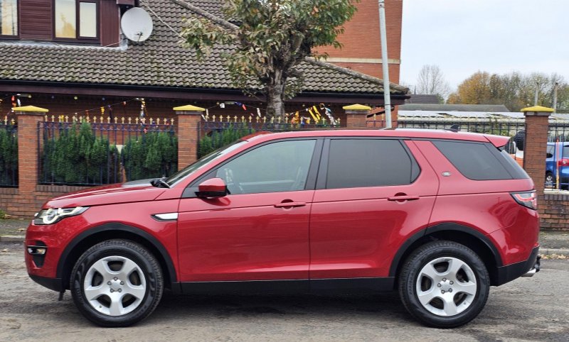 LAND ROVER DISCOVERY SPORT