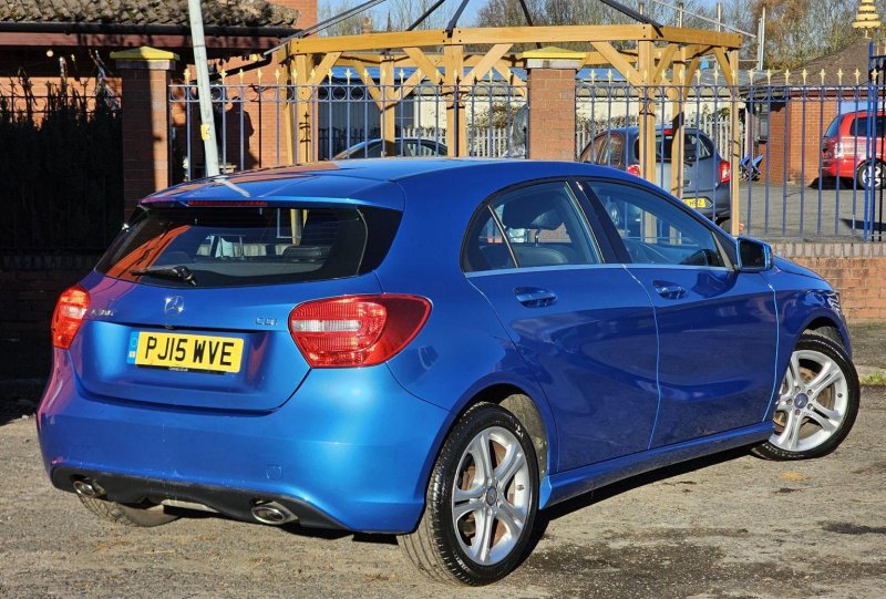 MERCEDES-BENZ A CLASS