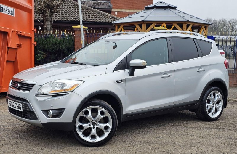 FORD KUGA