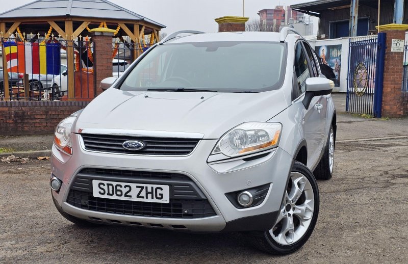 FORD KUGA