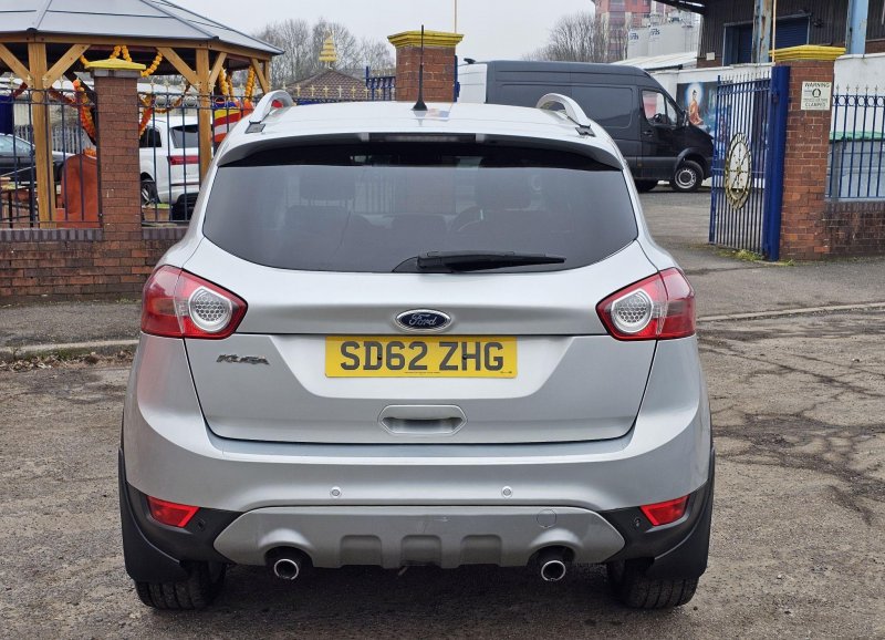 FORD KUGA