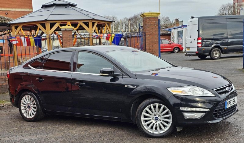 FORD MONDEO