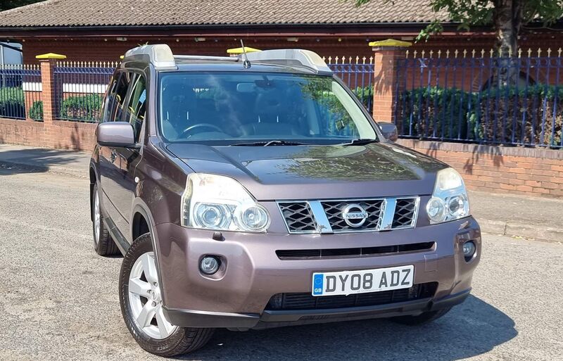 NISSAN X-TRAIL