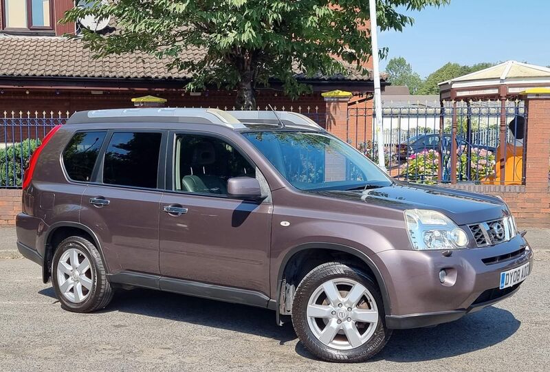 NISSAN X-TRAIL