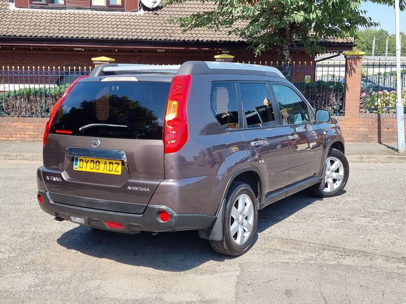 NISSAN X-TRAIL