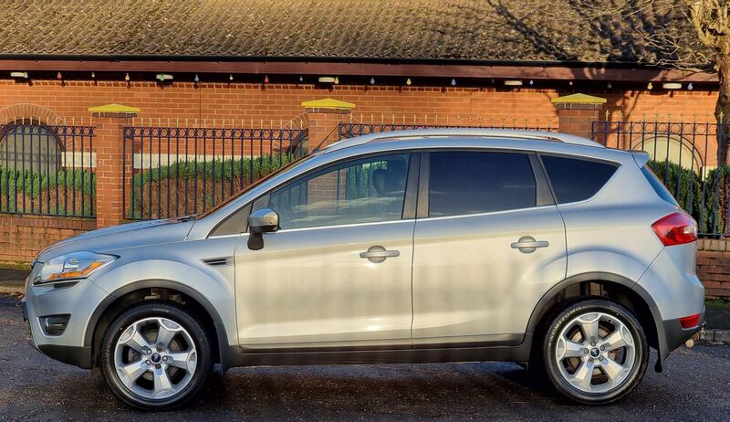 FORD KUGA