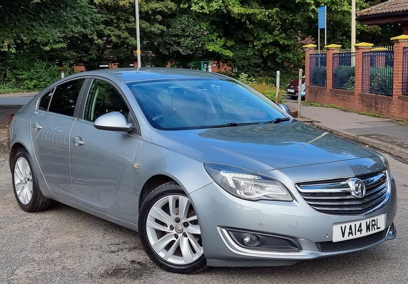 VAUXHALL INSIGNIA