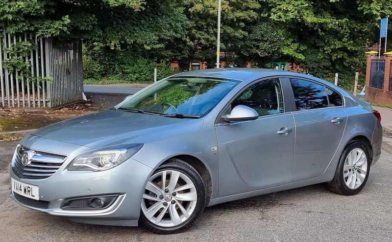 VAUXHALL INSIGNIA