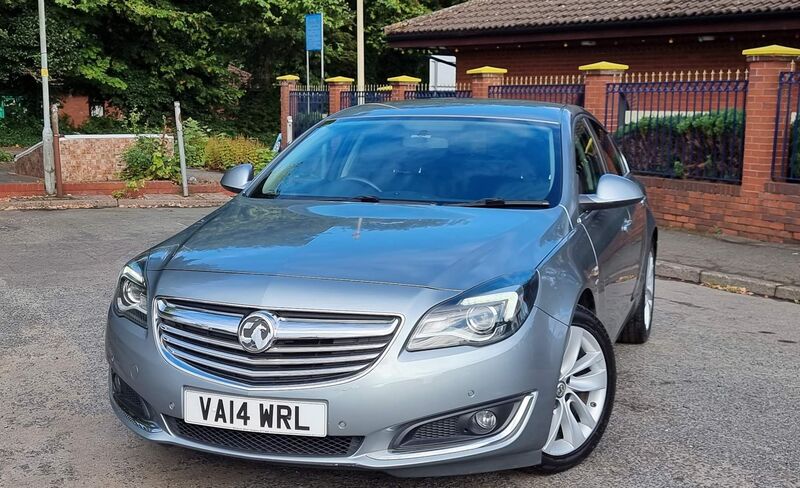 VAUXHALL INSIGNIA