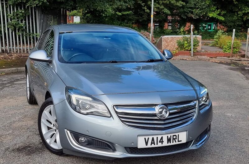 VAUXHALL INSIGNIA