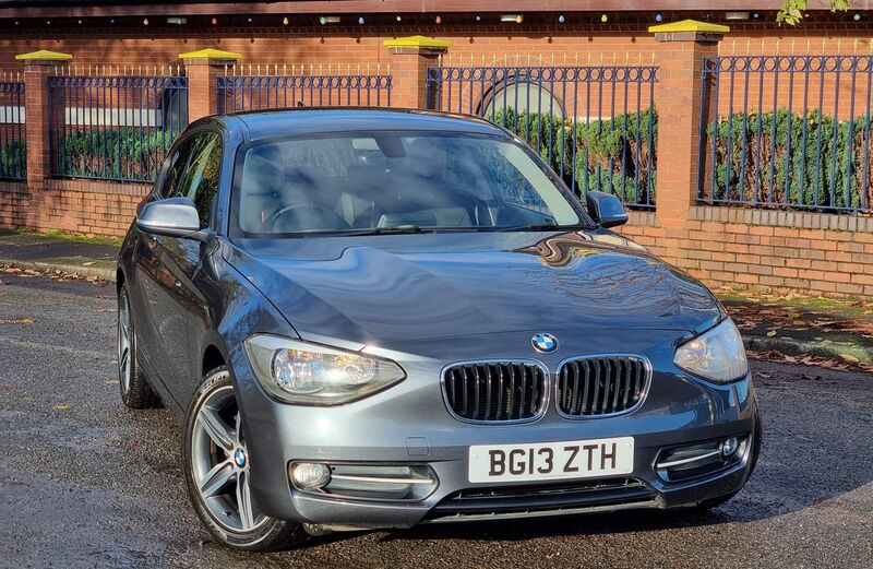 BMW 1 SERIES