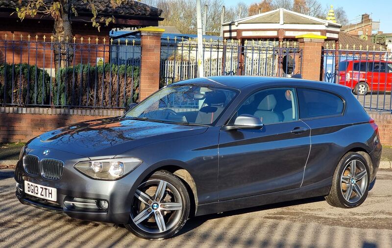 BMW 1 SERIES