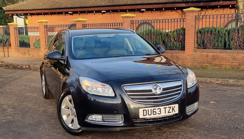 VAUXHALL INSIGNIA