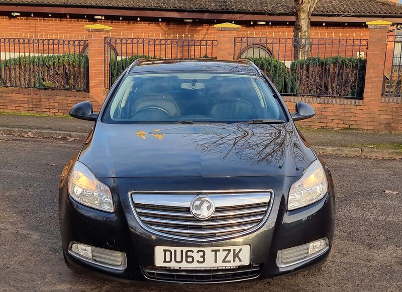 VAUXHALL INSIGNIA