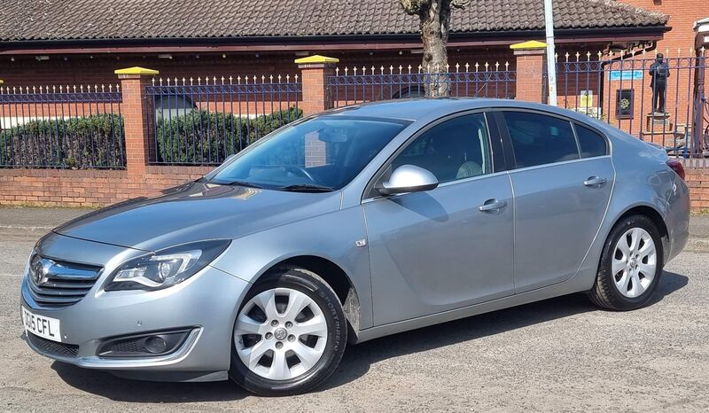 VAUXHALL INSIGNIA