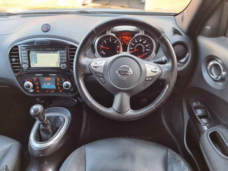 NISSAN JUKE