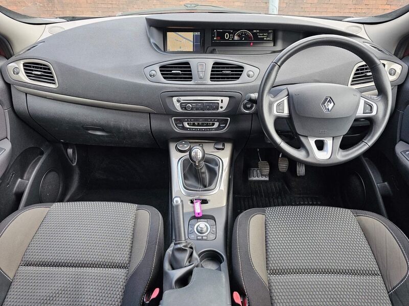 RENAULT SCENIC