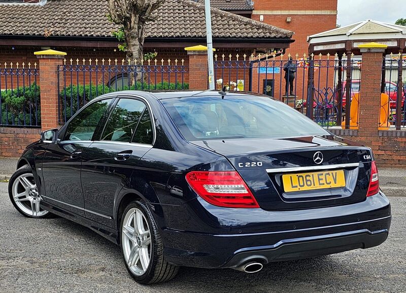 MERCEDES-BENZ C CLASS