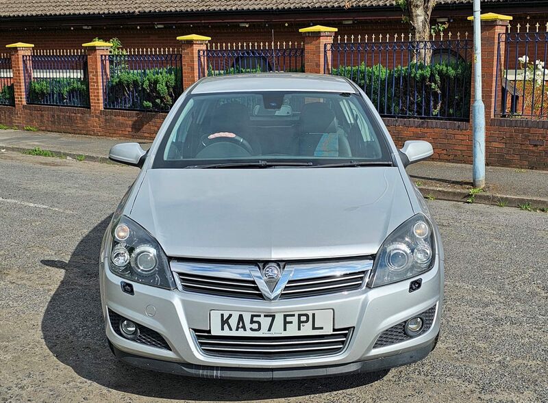 VAUXHALL ASTRA