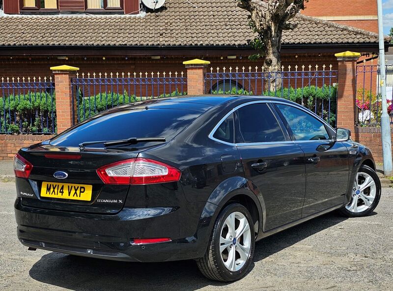 FORD MONDEO