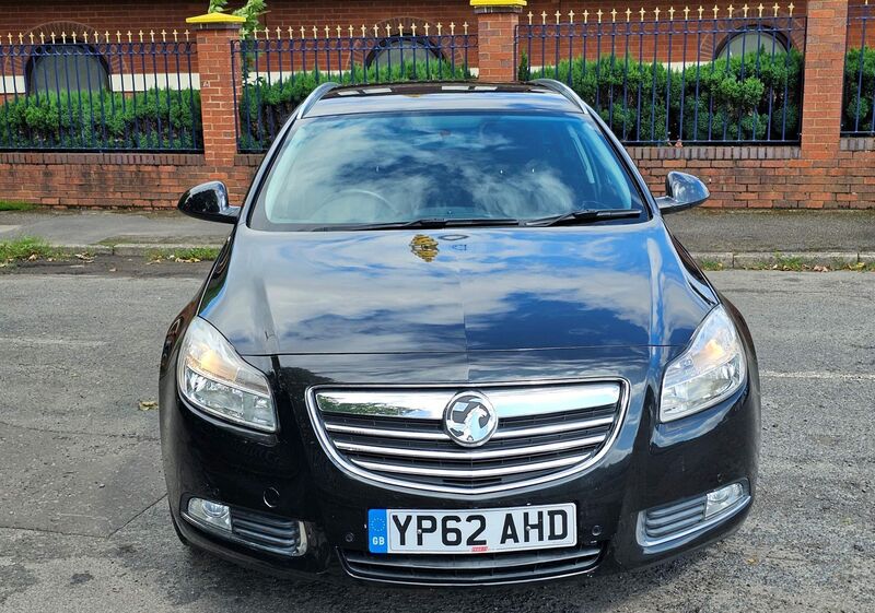 VAUXHALL INSIGNIA