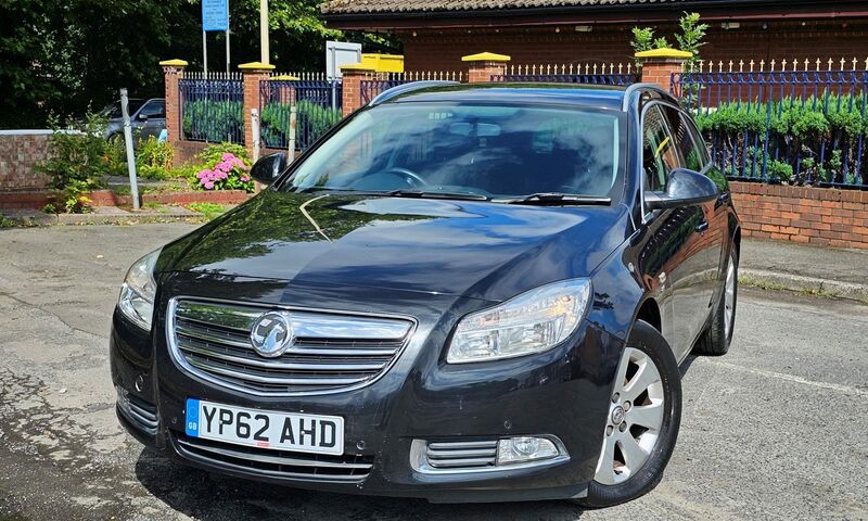 VAUXHALL INSIGNIA