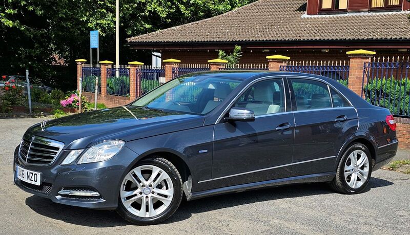 MERCEDES-BENZ E CLASS