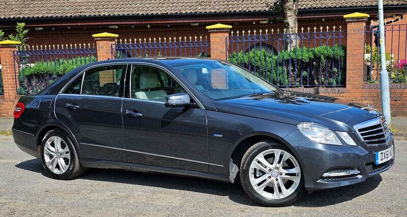 MERCEDES-BENZ E CLASS